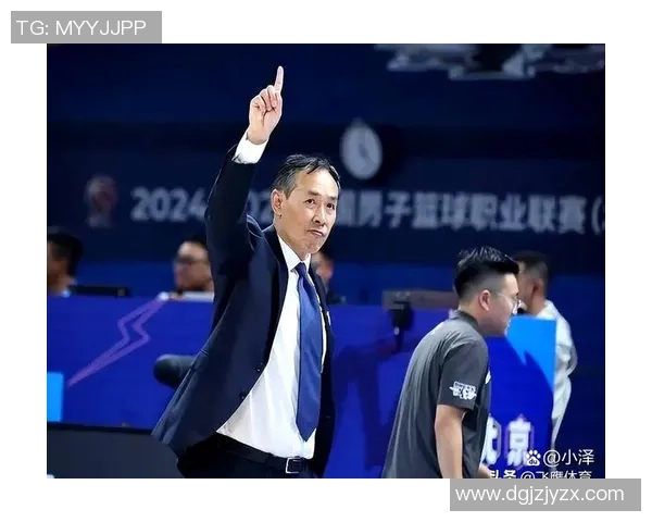 北京篮球队在冠军赛中的实力展现与战术分析全面解读 北京篮球队在冠军赛中的实力展现与战术分析全面解读